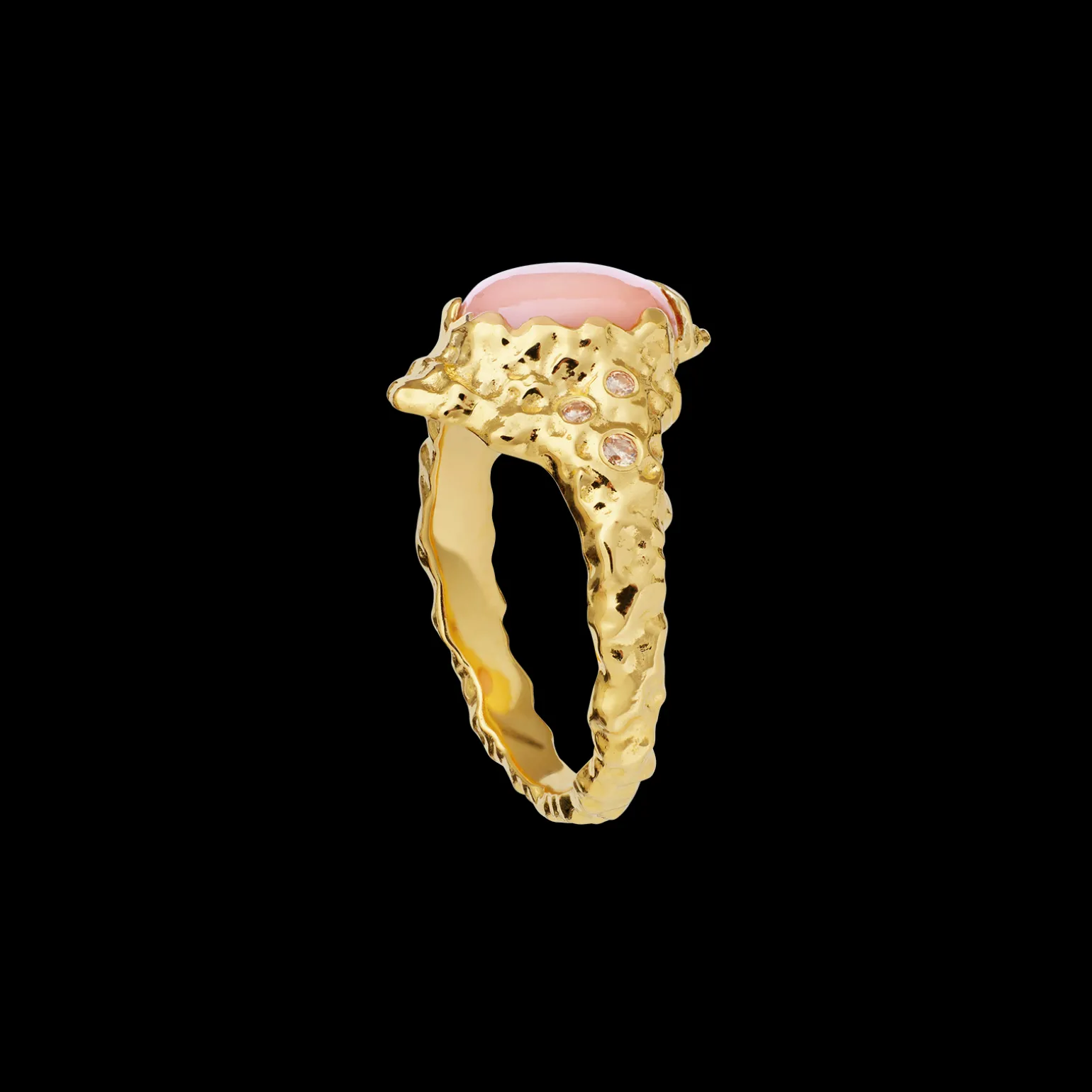 etna_ring_3.webp Discount Etna Ring Ringer