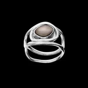 Fashion Naomi Ring Ringer